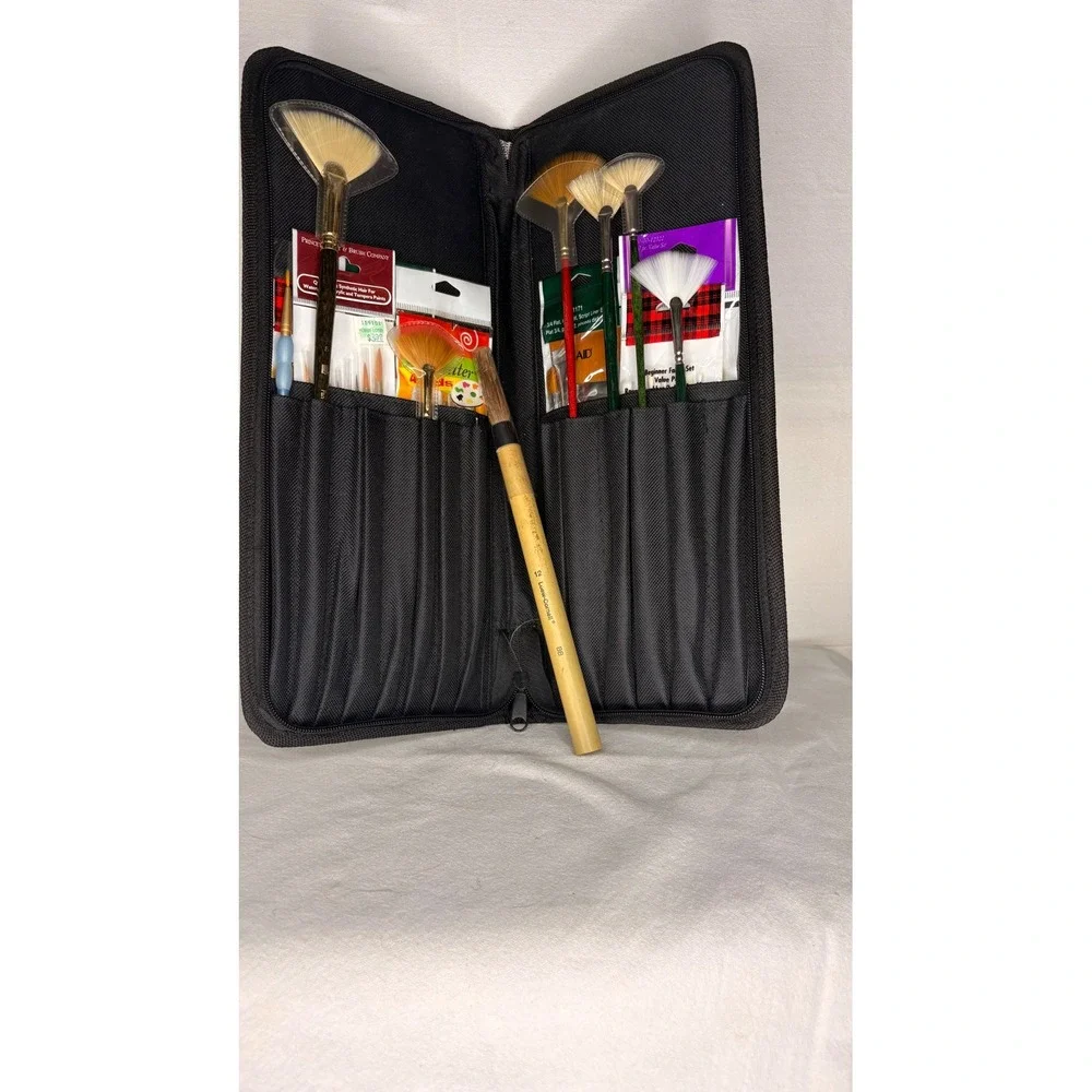 Artist Paint Brush Set with Zippered Case Loew-Cornell Fan Brushes Mixed